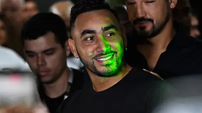 Rizespor'un yalanladığı Dimitri Payet'nin yeni takımı belli oldu: 5 bin kişi karşıladı