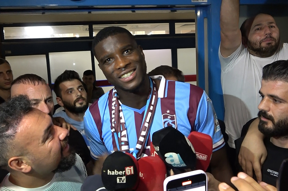 Trabzonspor'un yeni transferi Paul Onuachu şehre geldi