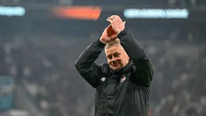 Beşiktaş'ta beklenen oldu: Solskjaer'in ekibine dahil oldu, görevine başladı