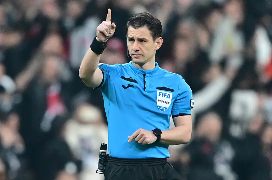 Halil Umut Meler'in Suudi Arabistan'da çaldığı düdükler olay oldu: Vitor Pereira isyan etti - 5 Halil Umut Meler'in Suudi Arabistan'da çaldığı düdükler olay oldu: Vitor Pereira isyan etti - 5