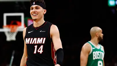 5 ismin çift hanelere ulaştığı maçta Miami Heat seriyi 1-1'e getirdi