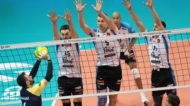 Halkbank, Jastrzebski Wegiel karşısında