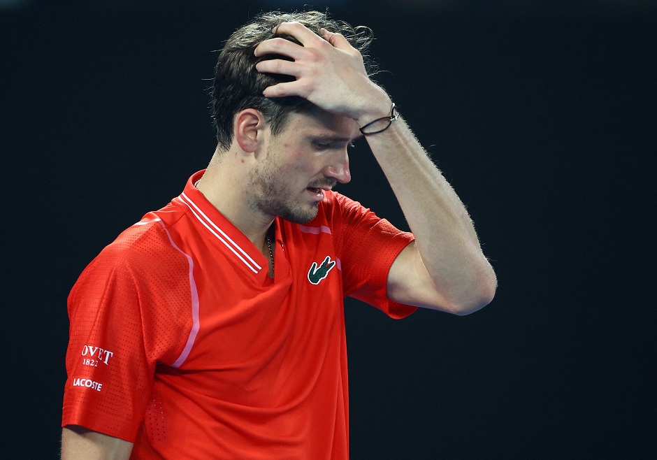 Son finalist Medvedev'den erken veda!