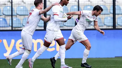 Antalyaspor'da Alfons Groenendijk: "3 kez geriye düşüp döndükleri için mutluyum"