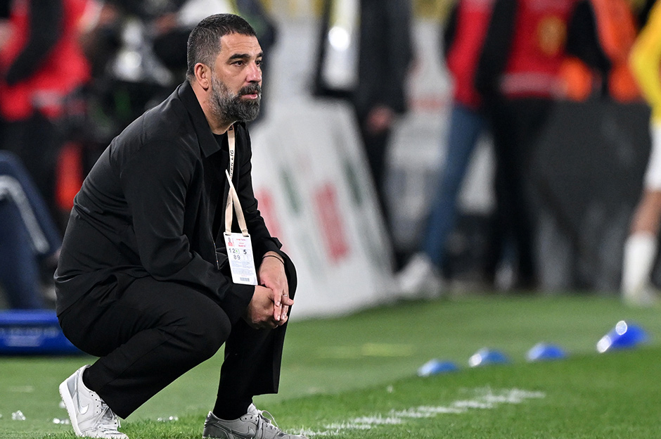 SON DAKİKA | Arda Turan'ın yeni takımı resmen belli oldu: 2 yıllık imzayı attı