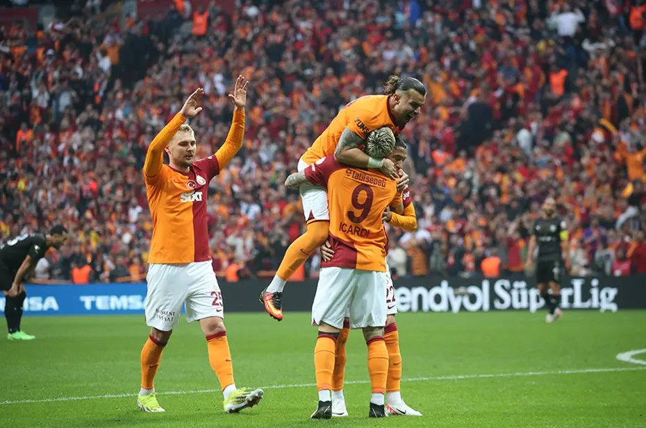 Galatasaray'ın Süper Lig'de 2023-2024 sezonu fikstürü, derbi maçları ve detaylar - 33