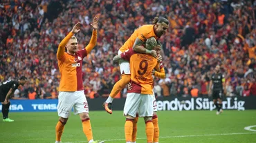 Galatasaray 71 gün sonra iç sahada