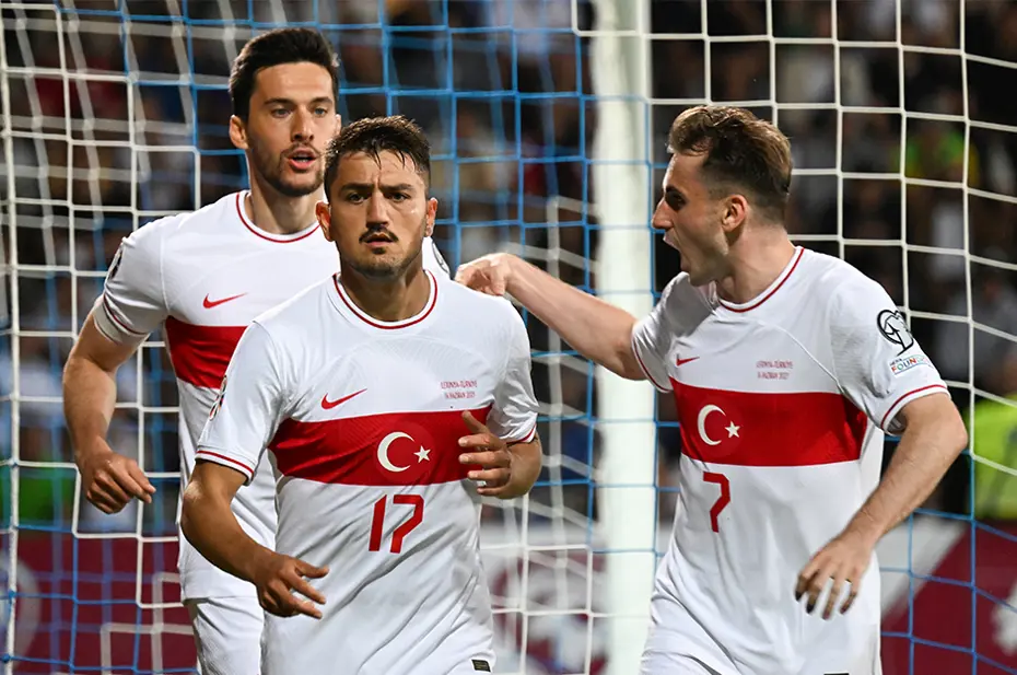 "Çok acı çekerek kazandık" Spor yazarları Milli Takım için ne dedi? - 2 "Çok acı çekerek kazandık" Spor yazarları Milli Takım için ne dedi? - 2