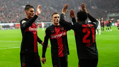 Bayer Leverkusen kupada farklı kazanıp final biletini aldı