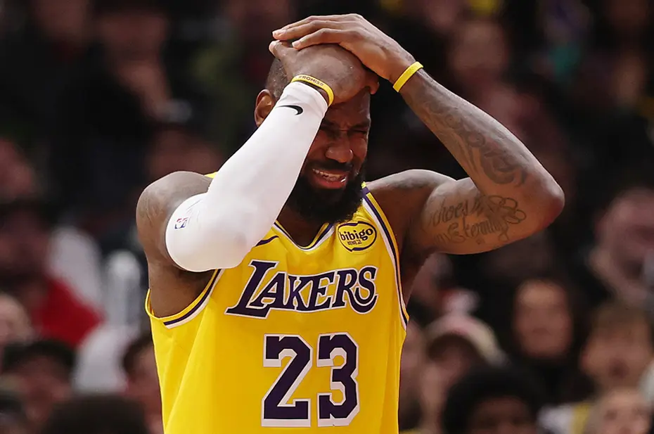 Lebron James 40 yaşında sözleşme yapıyor: Servet niteliğinde yeni imza - 4