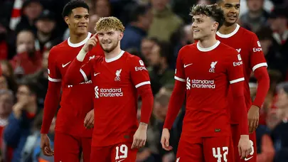 Liverpool evinde farka koştu