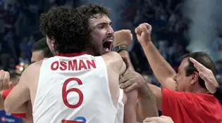 Yunanistan - Türkiye maçı ne zaman, saat kaçta, hangi kanalda? 12 Dev Adam, EuroBasket 2025'te final yolunda