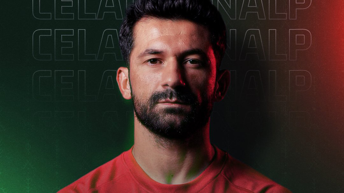 Amedspor'dan Vanspor'a 'Al Sana Bi Sağ Bek' Jest Transferi! Bonservis Mi? O Ne Yenir Ki?