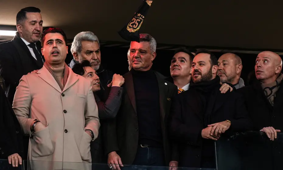 Fenerbahçe'den Sadettin Saran paylaşımı: Derbi zaferi sonrası soyunma odası konuşması ortaya çıktı - 2