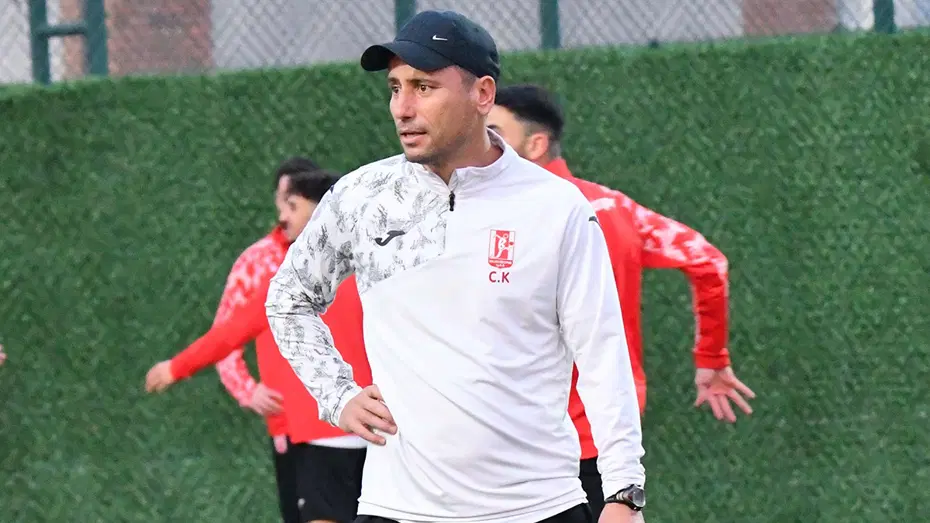 7-1'lik ağır yenilgi sonu oldu! Yeni hoca ile jet hızıyla söz kestiler - 2