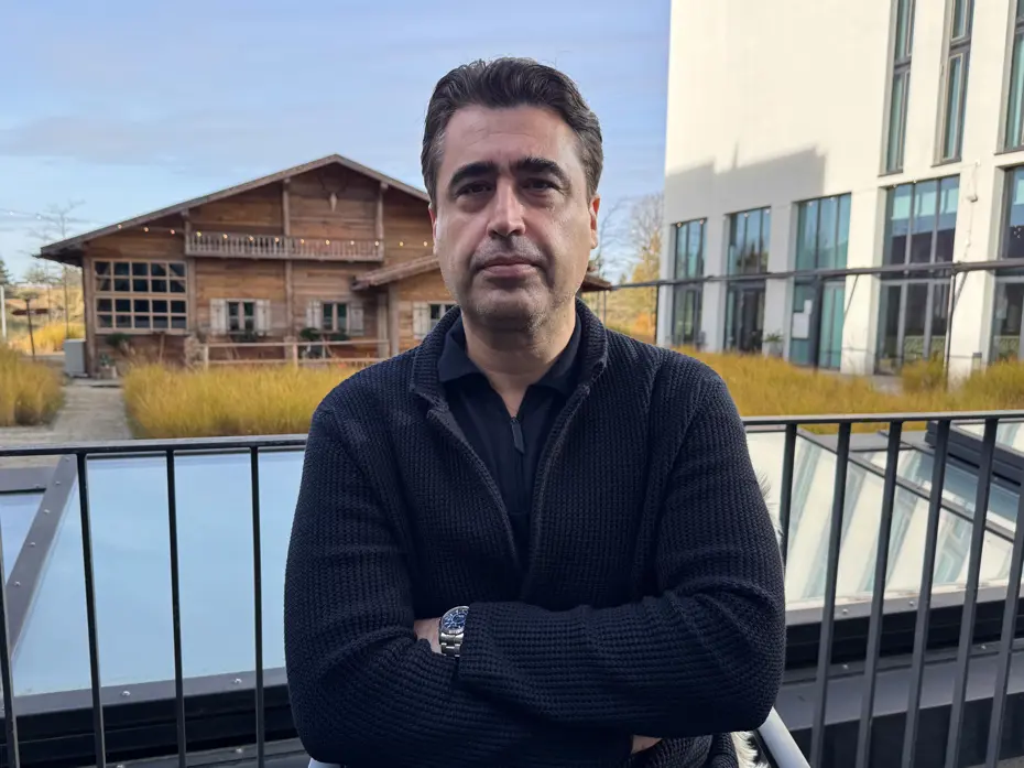 Partizan'dan 1. Murad için skandal pankart: Fenerbahçe'den maç biter bitmez açıklama geldi - 3