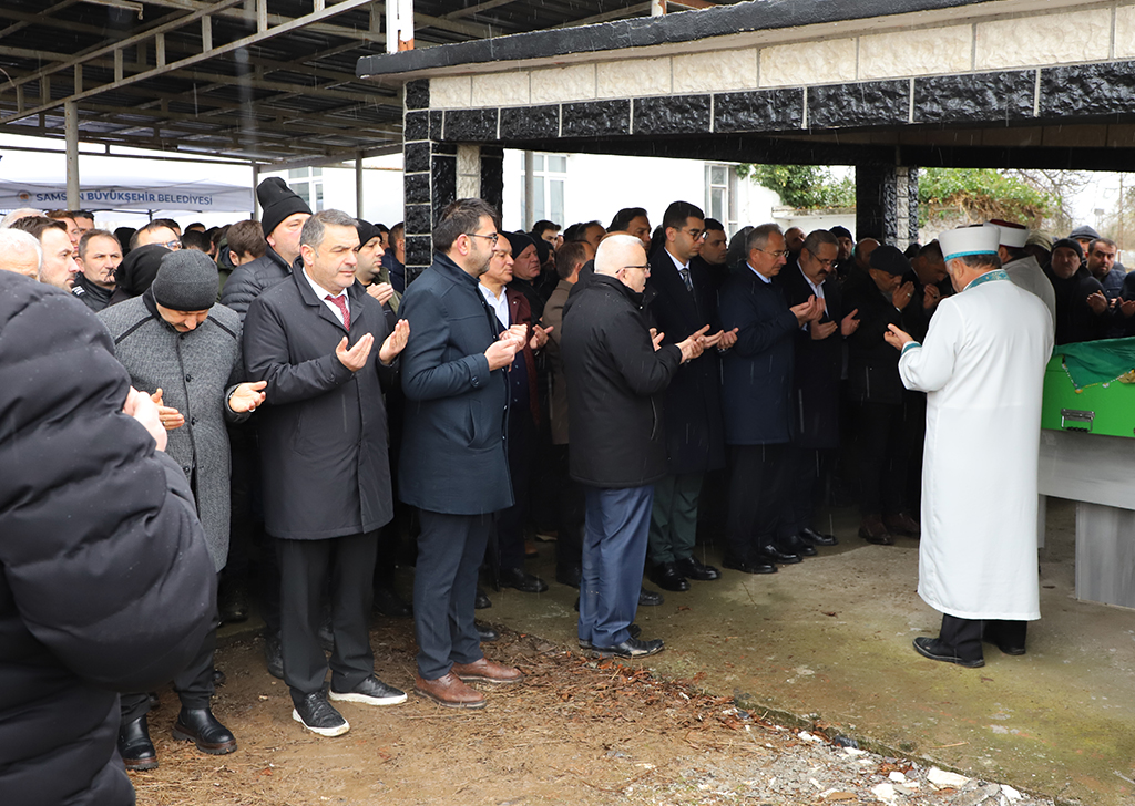 Vefat eden milli sporcu Sevdenur Gülçiçek'e son görev