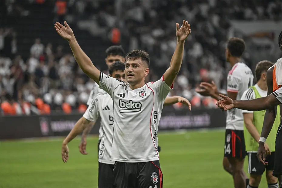 Daha sadece 4 maçta Beşiktaş forması giydi: Sergen Yalçın'dan flaş Cengiz Ünder kararı, yönetime bildirdi - 4