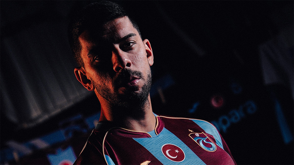 Trabzonspor, Cenk Özkacar'ın bonservisini ve maaşını KAP'a bildirdi