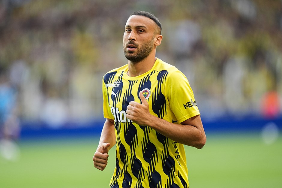 Fenerbahçe, Cenk Tosun’un ameliyat olduğunu açıkladı