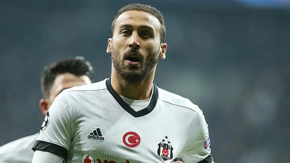 Cenk Tosun'dan 'Beşiktaş Benim Evim' İtirafı: Karagümrük'te Kira Ödüyoruz Galiba!