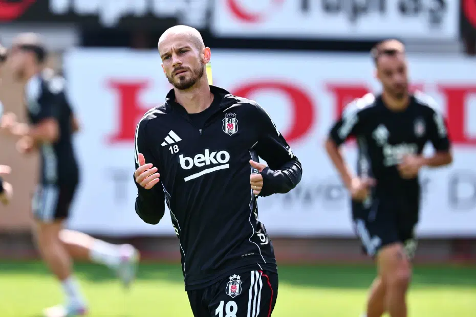 Sergen Yalçın mecbur kaldı: Bu karar Orkun Kökçü kırmızı kart gördüğü için alındı - 3