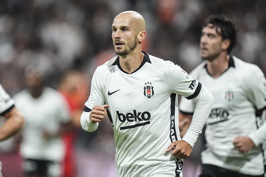 Vlahovic hesabı hat-trickle açtı: Beşiktaş 6-2 kazandı - 3 Vlahovic hesabı hat-trickle açtı: Beşiktaş 6-2 kazandı - 3