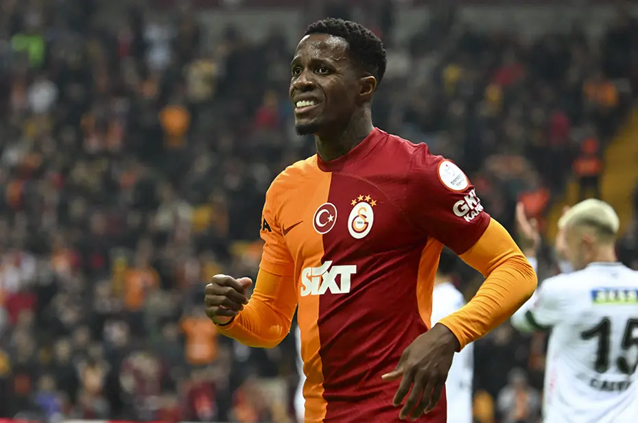 Wilfried Zaha'ya Unai Emery kancası! Yeniden Premier Lig'e mi dönecek? - 6