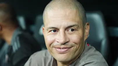 6 yıllık devrin sonu: Alex de Souza flaş transferi bitiriyor