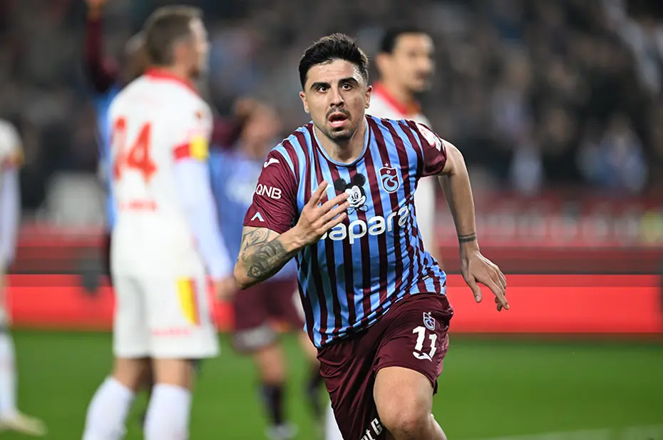 "Üç silahşör finali getirdi" | Spor yazarları Trabzonspor için ne dedi? - 2 "Üç silahşör finali getirdi" | Spor yazarları Trabzonspor için ne dedi? - 2