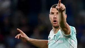 "Edin Dzeko 'evet' dedi" "Edin Dzeko 'evet' dedi"
