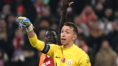 Fernando Muslera'dan Galatasaray taraftarına çağrı