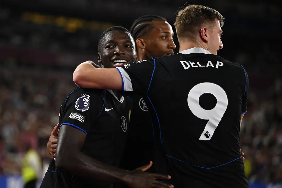 Chelsea geriden gelip farka gitti: İlk galibiyet 5 golle geldi - 4