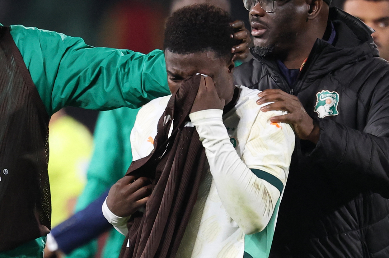 Christ Oulai maçın ardından gözyaşlarını tutamadı: Herkes onu teselli etti