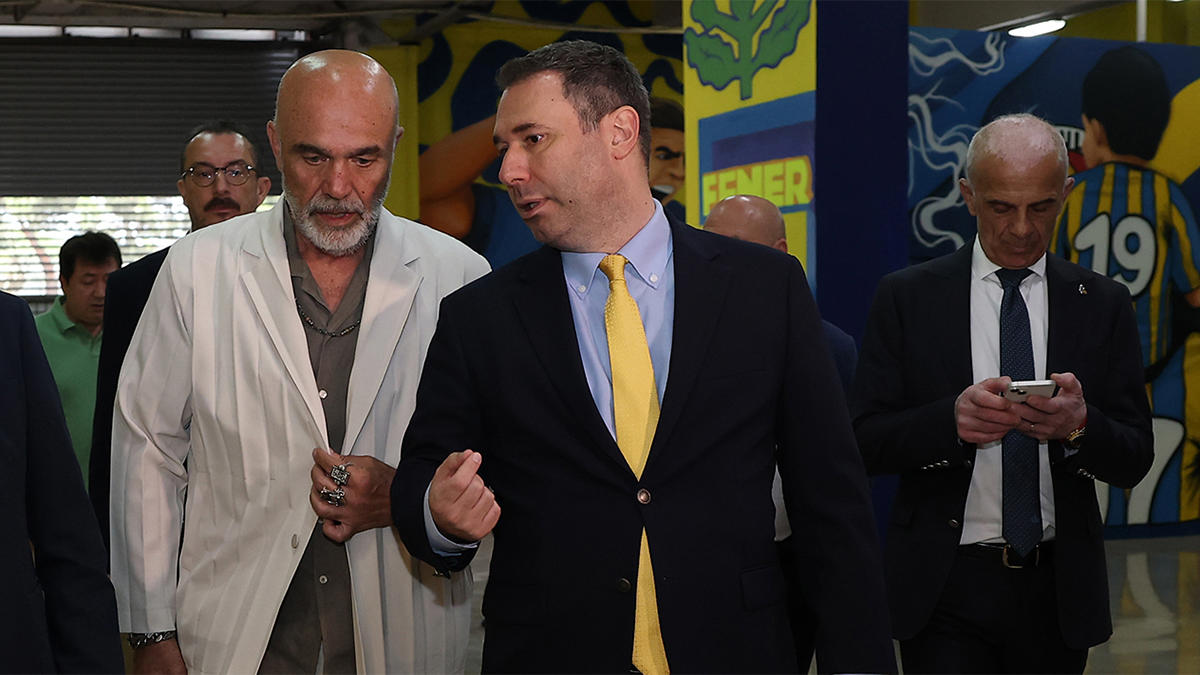 Fenerbahçe'den orta sahaya 30 milyon euroluk bomba! 14 golle kariyer sezonunu yaşadı