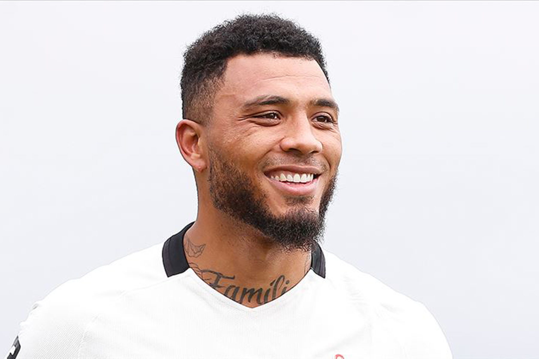 Teknik direktör oldu, imzayı attı