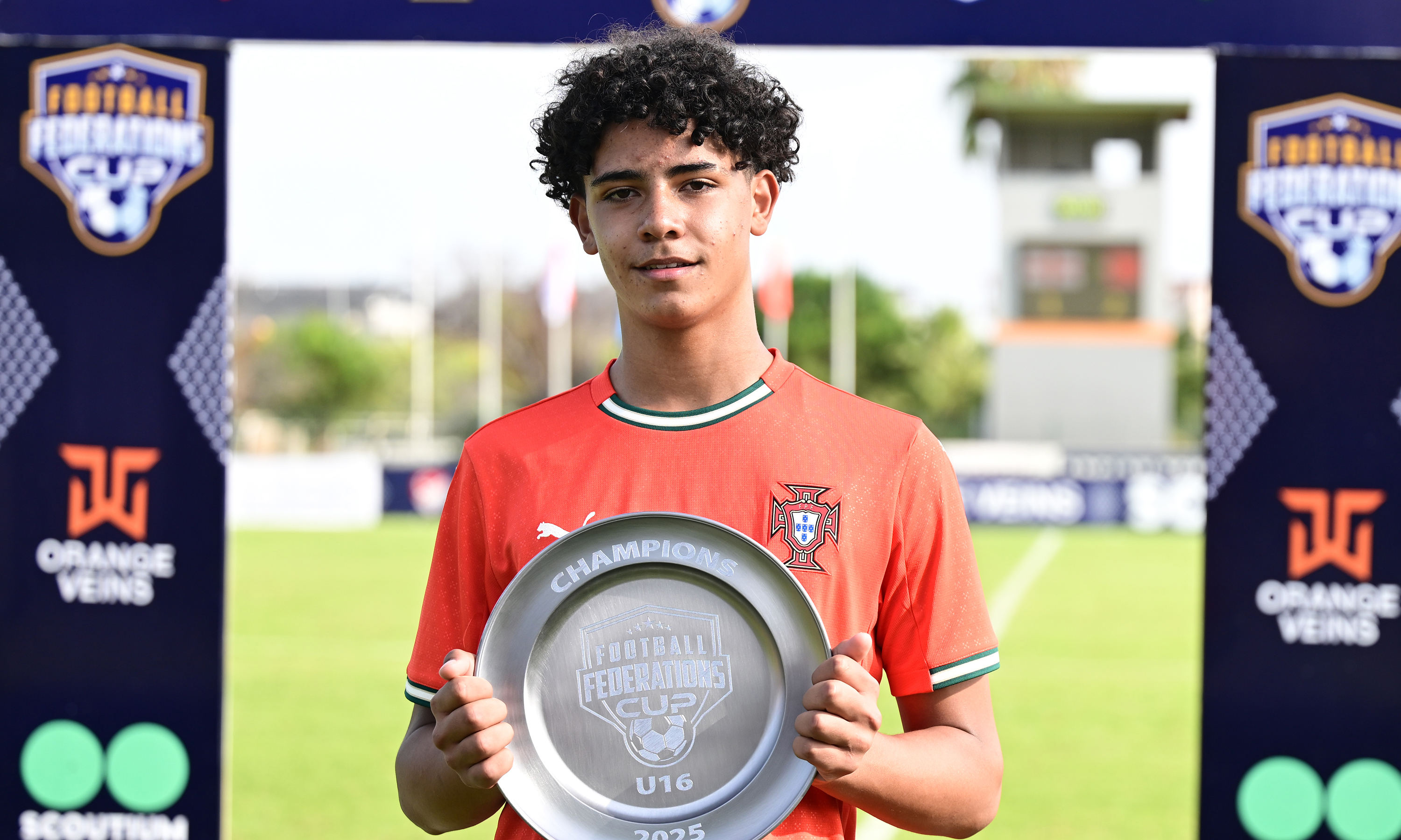 Cristiano Ronaldo'nun oğlu Türkiye'de kupa kazandı