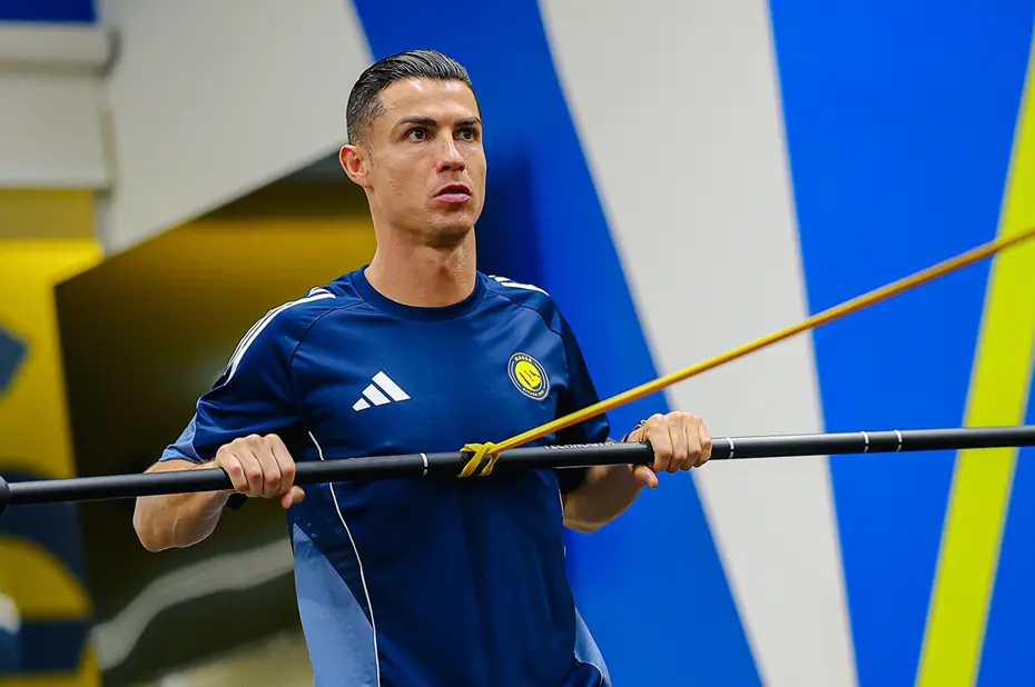 "Suudi Arabistan'tan kaçtı" denilen Ronaldo, bakın nerede ortaya çıktı - 3