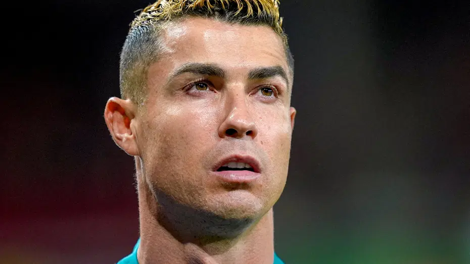 Sebebi eski Galatasaraylı! Ronaldo'dan kıyameti kopartan hamle, dünya şaştı kaldı - 5 Sebebi eski Galatasaraylı! Ronaldo'dan kıyameti kopartan hamle, dünya şaştı kaldı - 5