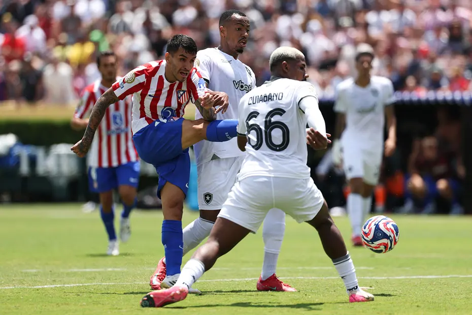 Fenerbahçe'den Jhon Duran sonrası kritik transfer: TFF'nin şartı bu imzayla karşılanacak - 4