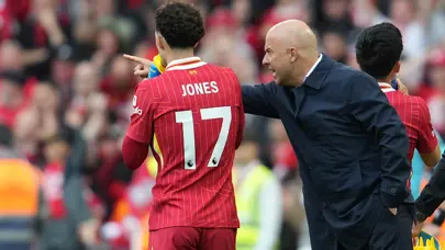 Arne Slot'tan Galatasaray maçı için büyük operasyon: Bambaşka bir Liverpool ile geliyor