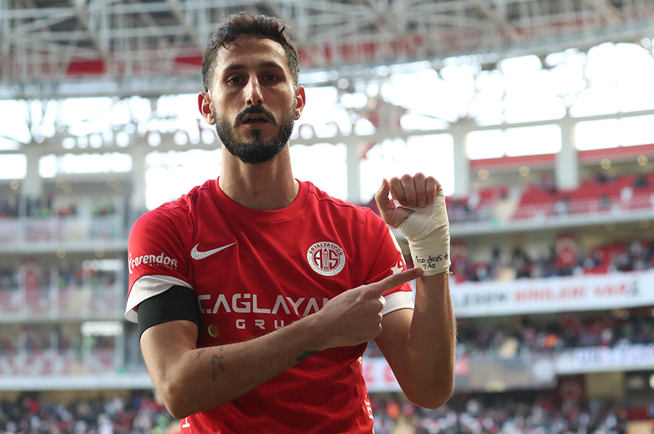 Antalyaspor'da İsrailli oyuncu kadro dışı bırakıldı