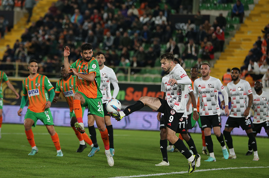 Gaziantep FK revire döndü: Sakat sayısı 7 oldu