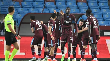 Samsunspor - Trabzonspor maçı ne zaman, saat kaçta ve hangi kanalda? (Trendyol Süper Lig 35. hafta) İlk 11'ler belli oldu