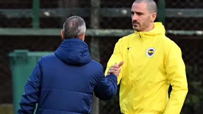 Fenerbahçe'de 3 futbolcu dönüyor