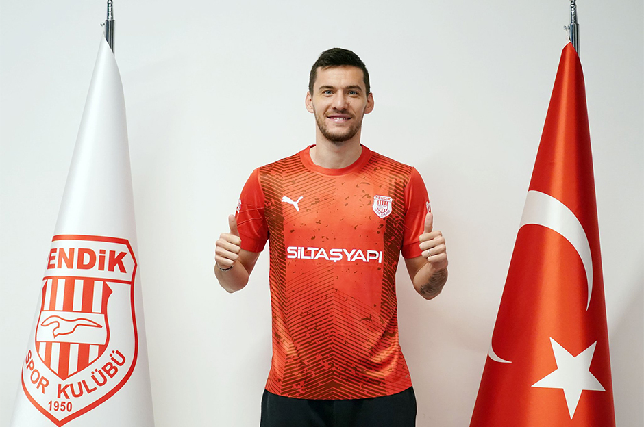 Umut Nayir resmen Pendikspor'da