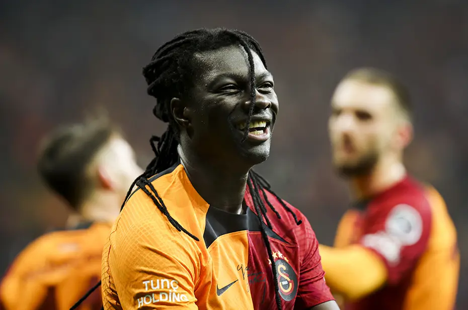 Bafetimbi Gomis'ten Mikautadze iddialarına yanıt - 2 Bafetimbi Gomis'ten Mikautadze iddialarına yanıt - 2