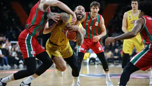 Karşıyaka 21 sayılık üstünlüğünü koruyamadı Karşıyaka 21 sayılık üstünlüğünü koruyamadı