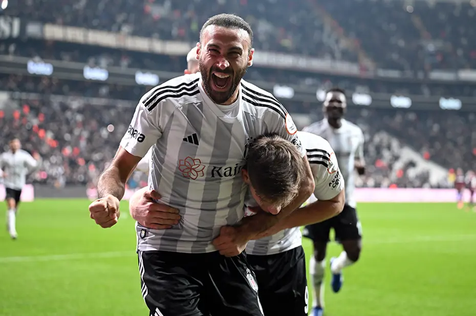 Son 5 sezonun derbi puan durumu: Zirvede hangi takım var? - 8