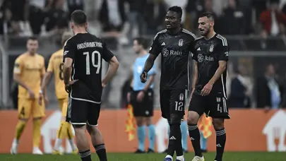 "Amartey'in hediyesi" | Spor yazarları Beşiktaş için ne dedi?